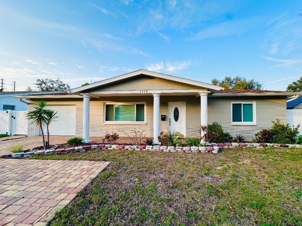 8139 38th Avenue N Saint Petersburg FL 33710 TB8347401 image1