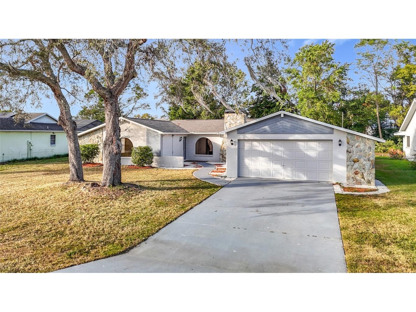 8139 Wooden Drive Spring Hill FL 34606 TB8322519 image1