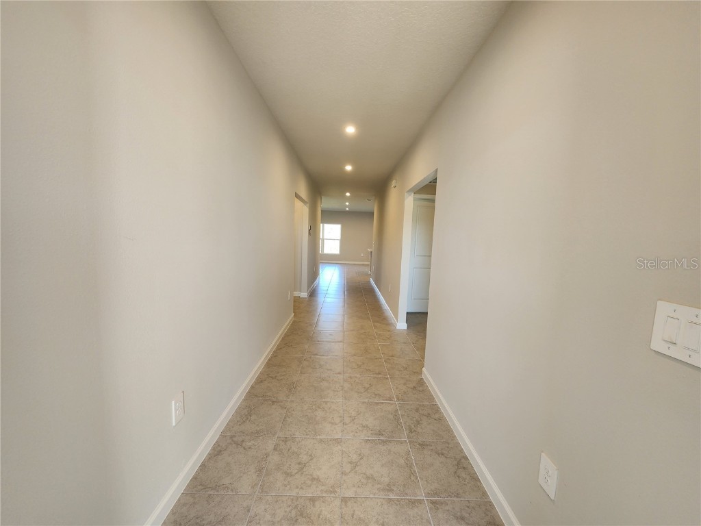 814 172nd Court E Bradenton FL 34212 A4671231 image2