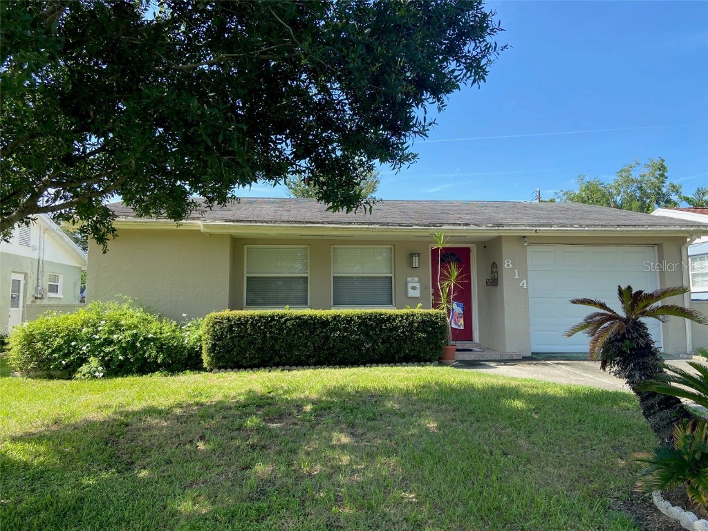 814 42nd Avenue N Saint Petersburg FL 33703 U8252313 image1