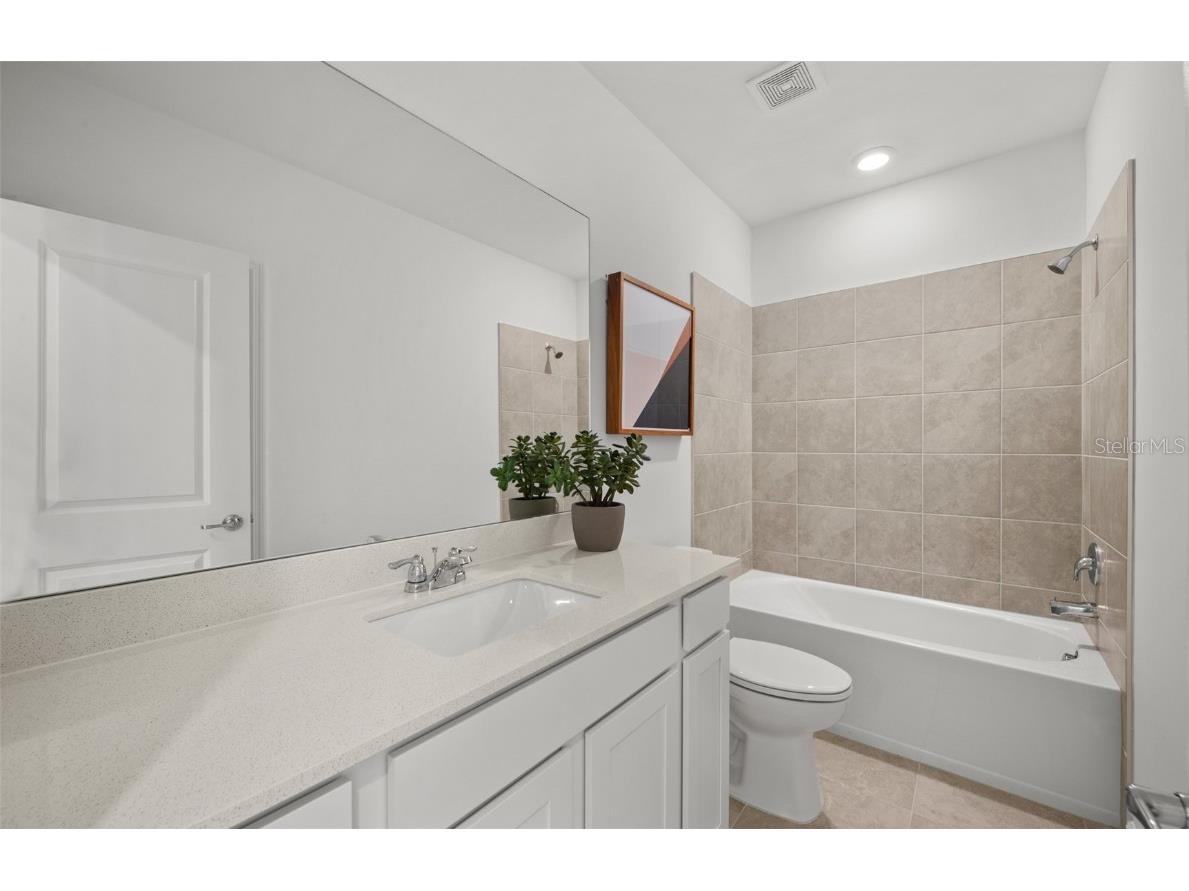 814 Balleby Trail Bradenton FL 34212 TB8459449 image16