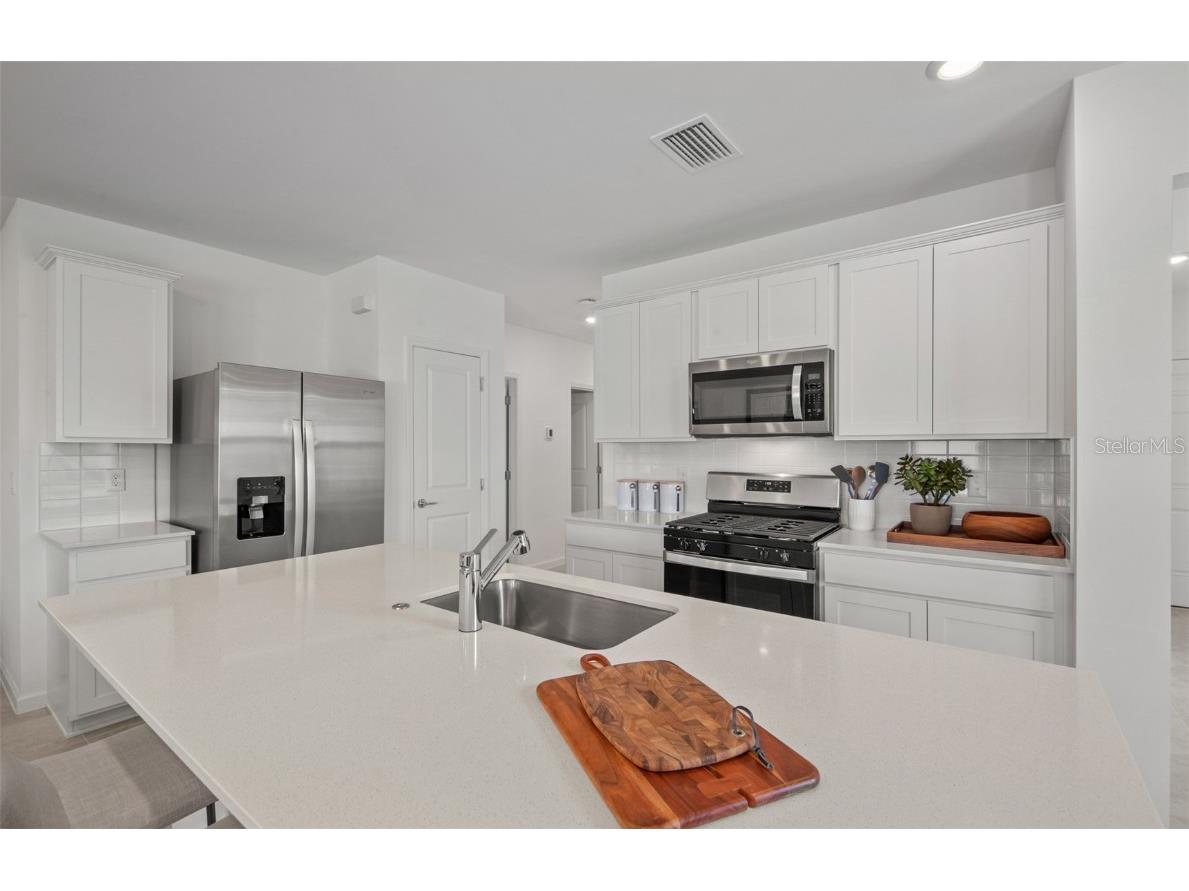 814 Balleby Trail Bradenton FL 34212 TB8459449 image4