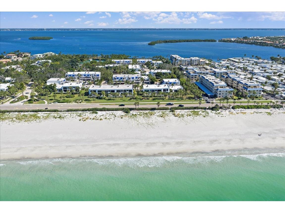 814 Bayport Way Longboat Key FL 34228 - GULF OF MEXICO & SARASOTA BAY A4669554 image35