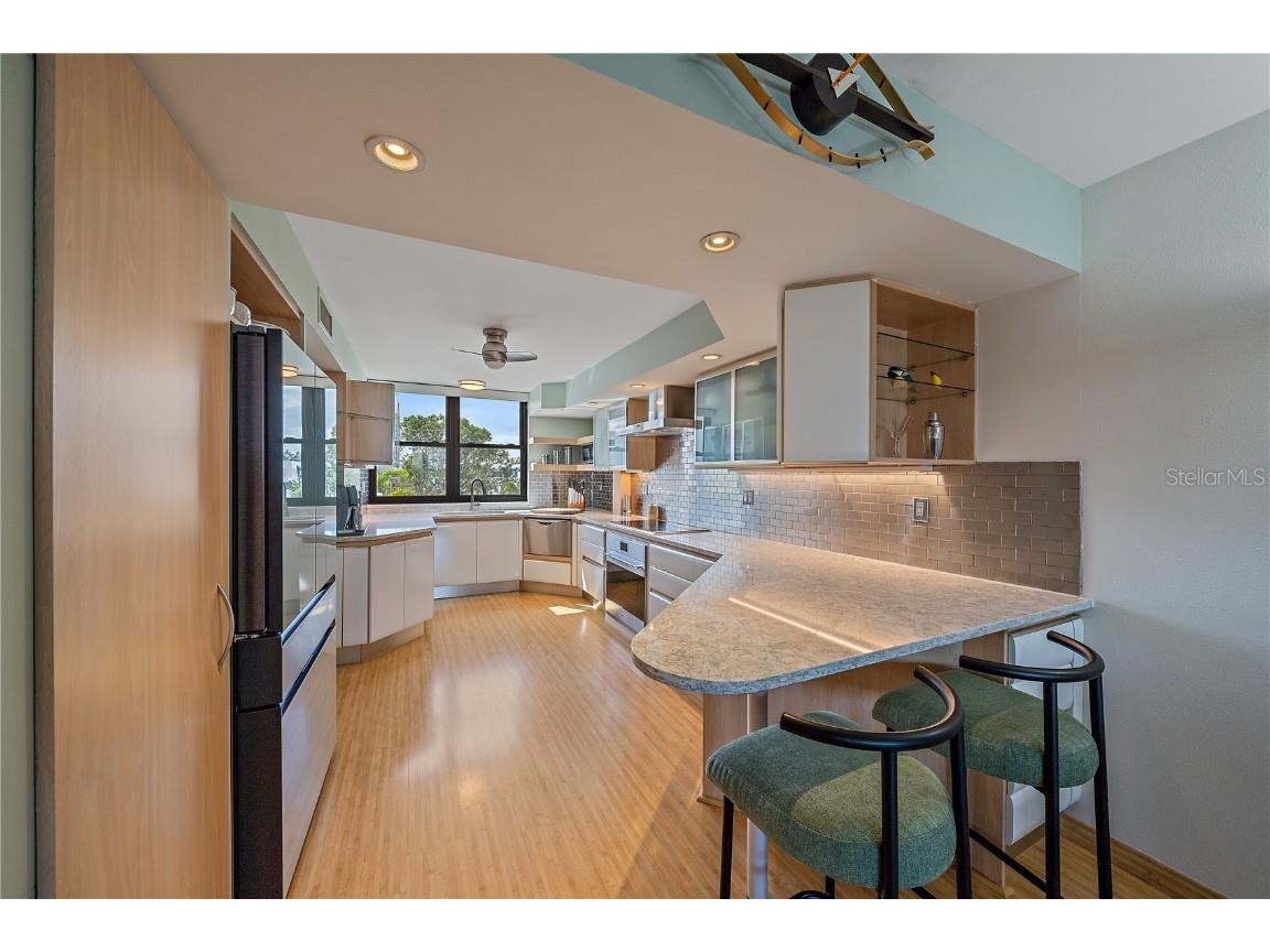 814 Bayport Way Longboat Key FL 34228 - GULF OF MEXICO & SARASOTA BAY A4669554 image9