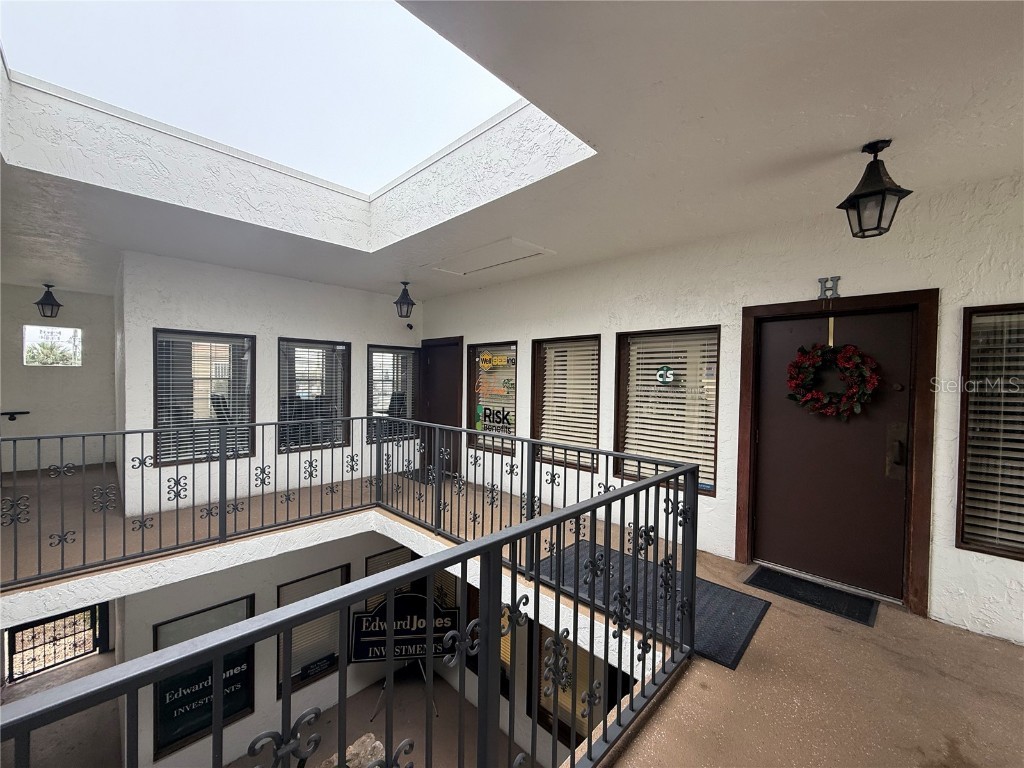 814 E Silver Springs Boulevard #H & J Ocala FL 34470 OM714865 image2