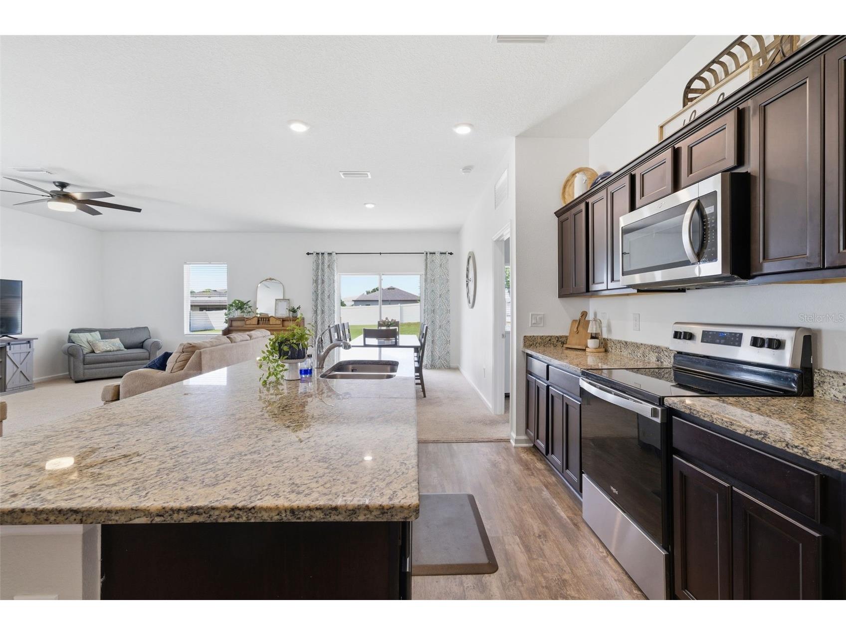 814 Highgate Oaks Place Seffner FL 33584 TB8498638 image8