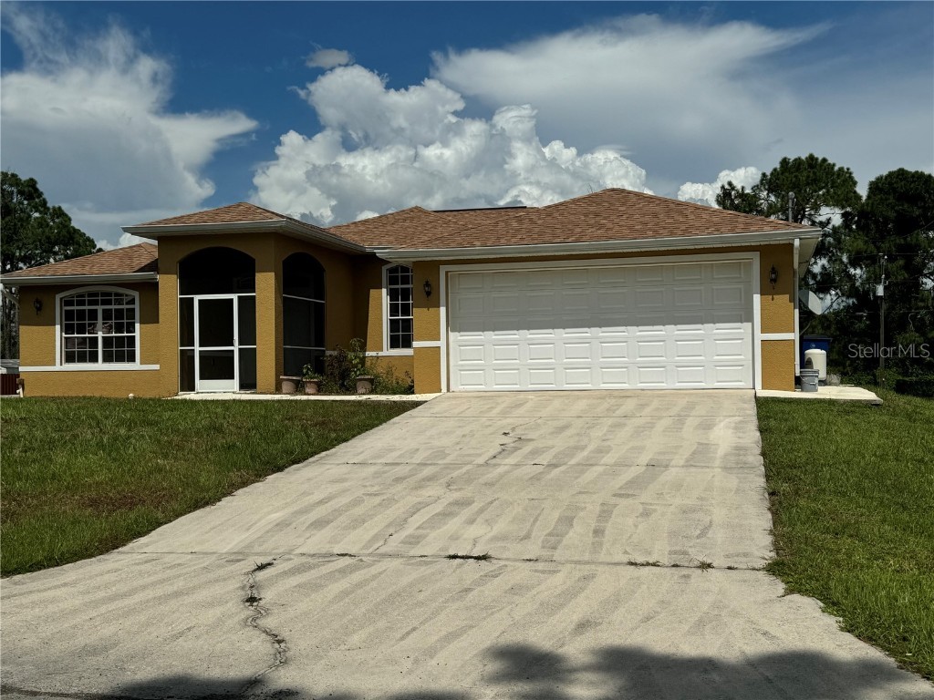 814 Jefferson Avenue #1 Lehigh Acres FL 33936 T3545629 image1