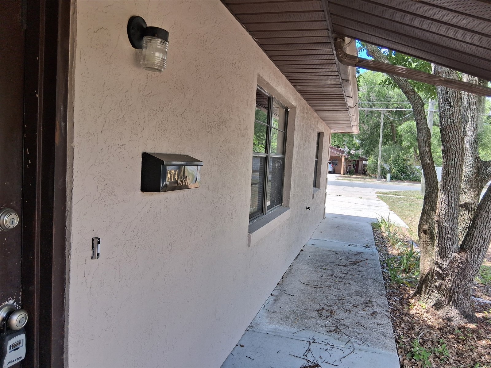 814 N Saint Clair Abrams Avenue Tavares FL 32778 O6404995 image1