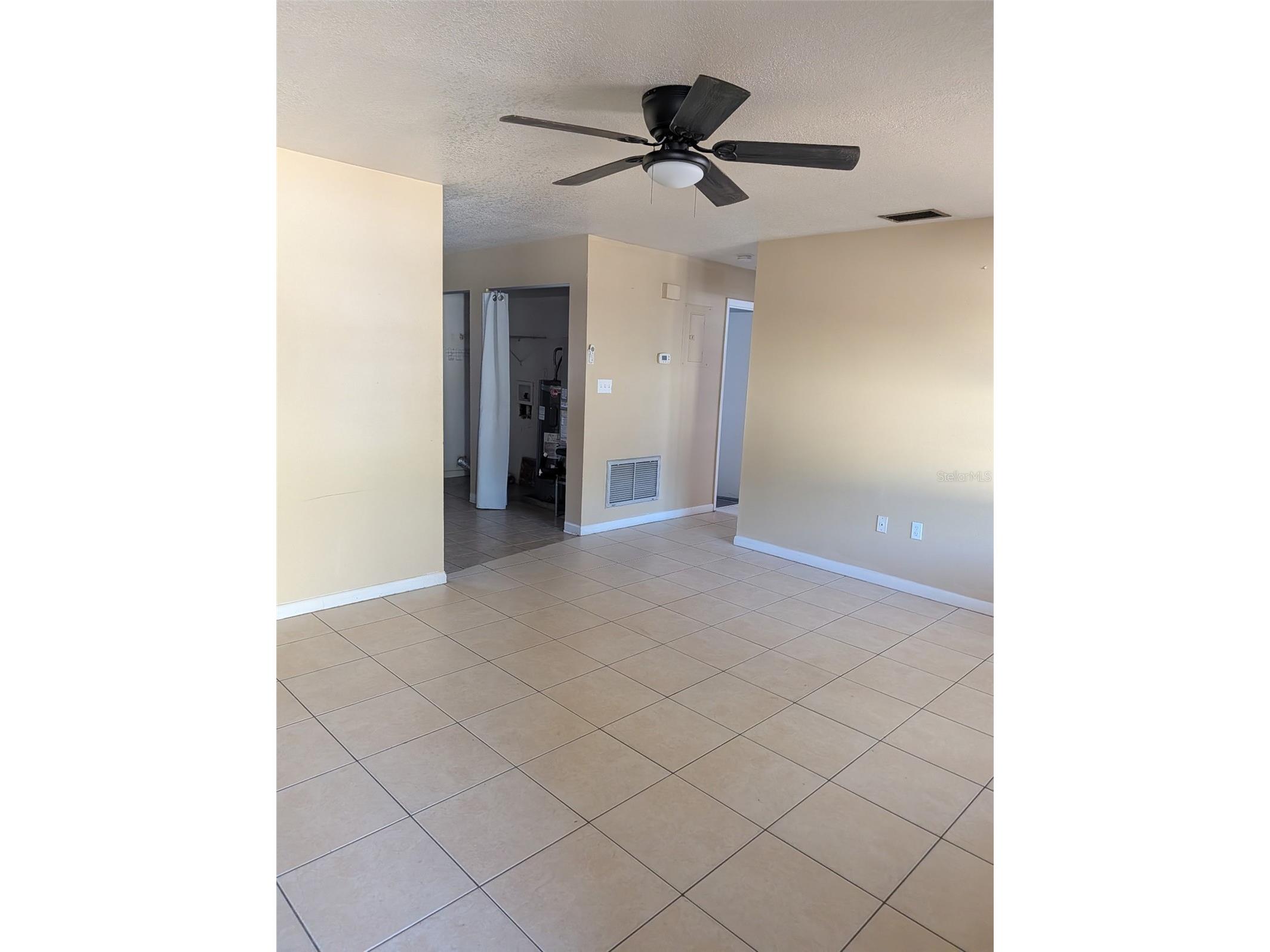 814 N Saint Clair Abrams Avenue Tavares FL 32778 O6404995 image2