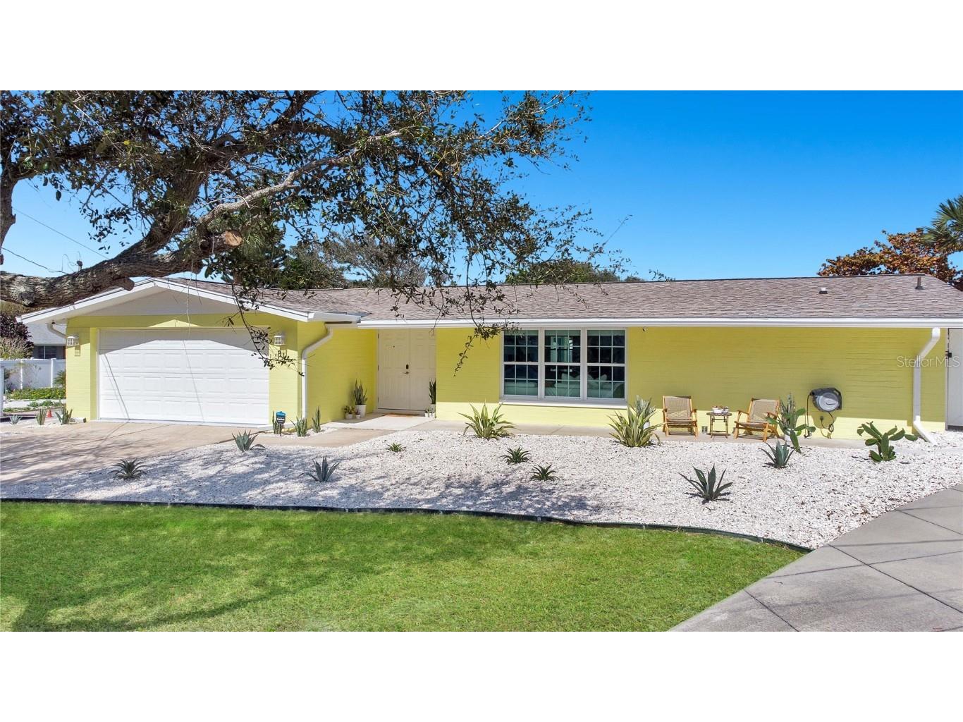 814 Oakview Drive New Smyrna Beach FL 32169 O6006489 image1