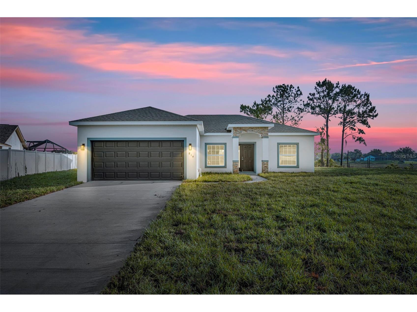 814 Price Court Deltona FL 32738 - Louise Lake V4949429 image1