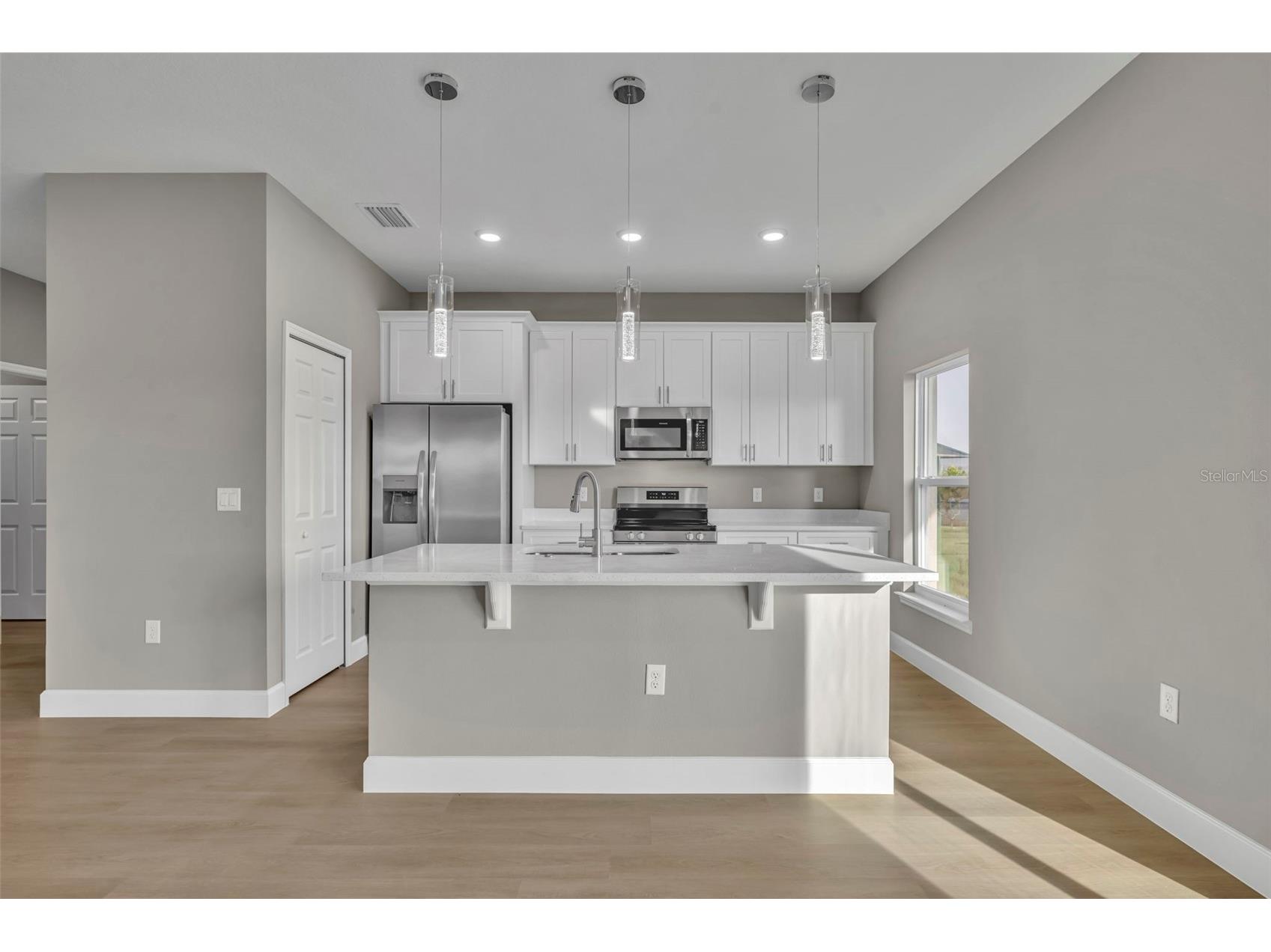814 Price Court Deltona FL 32738 - Louise Lake V4949429 image14