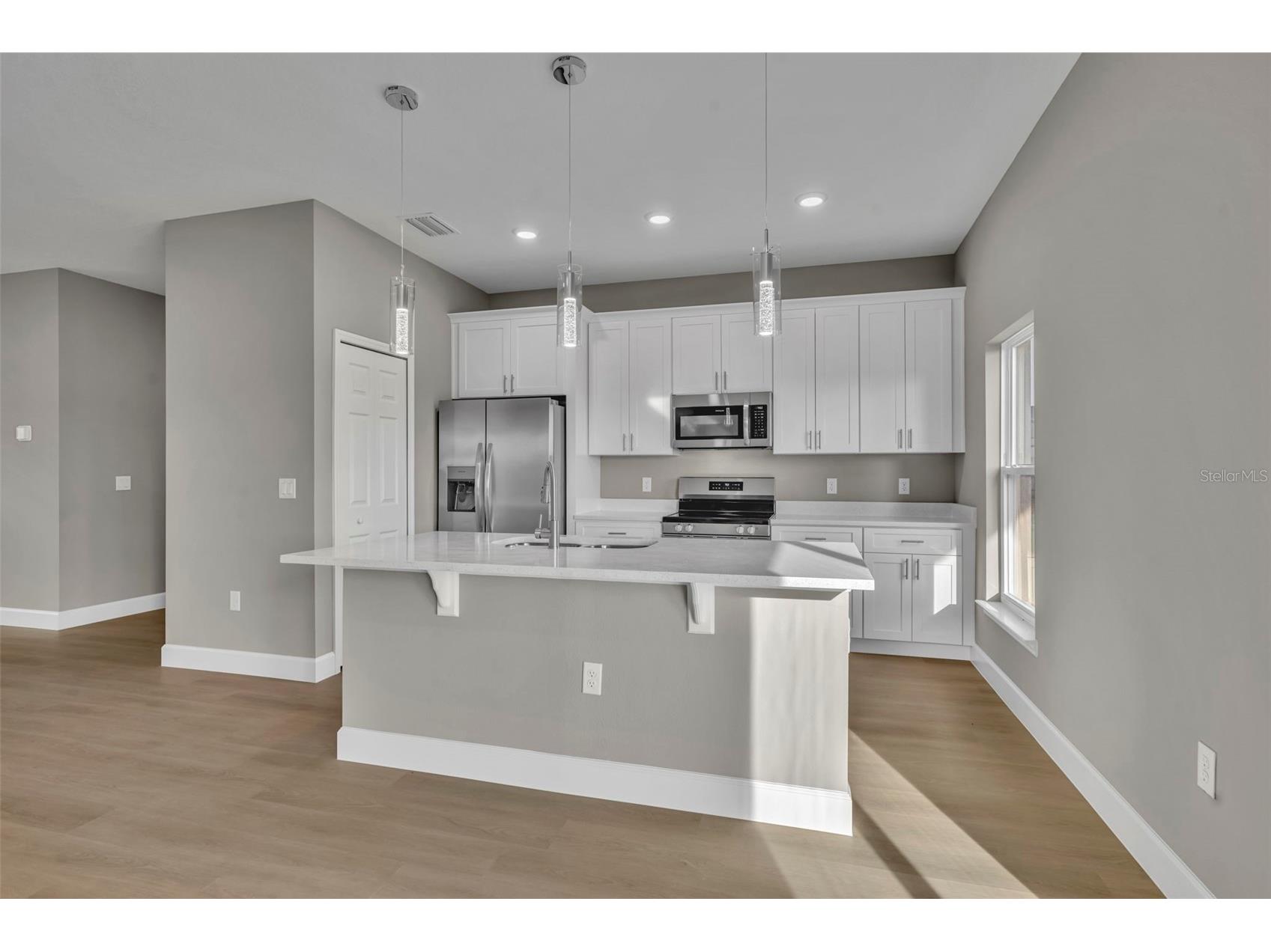 814 Price Court Deltona FL 32738 - Louise Lake V4949429 image15