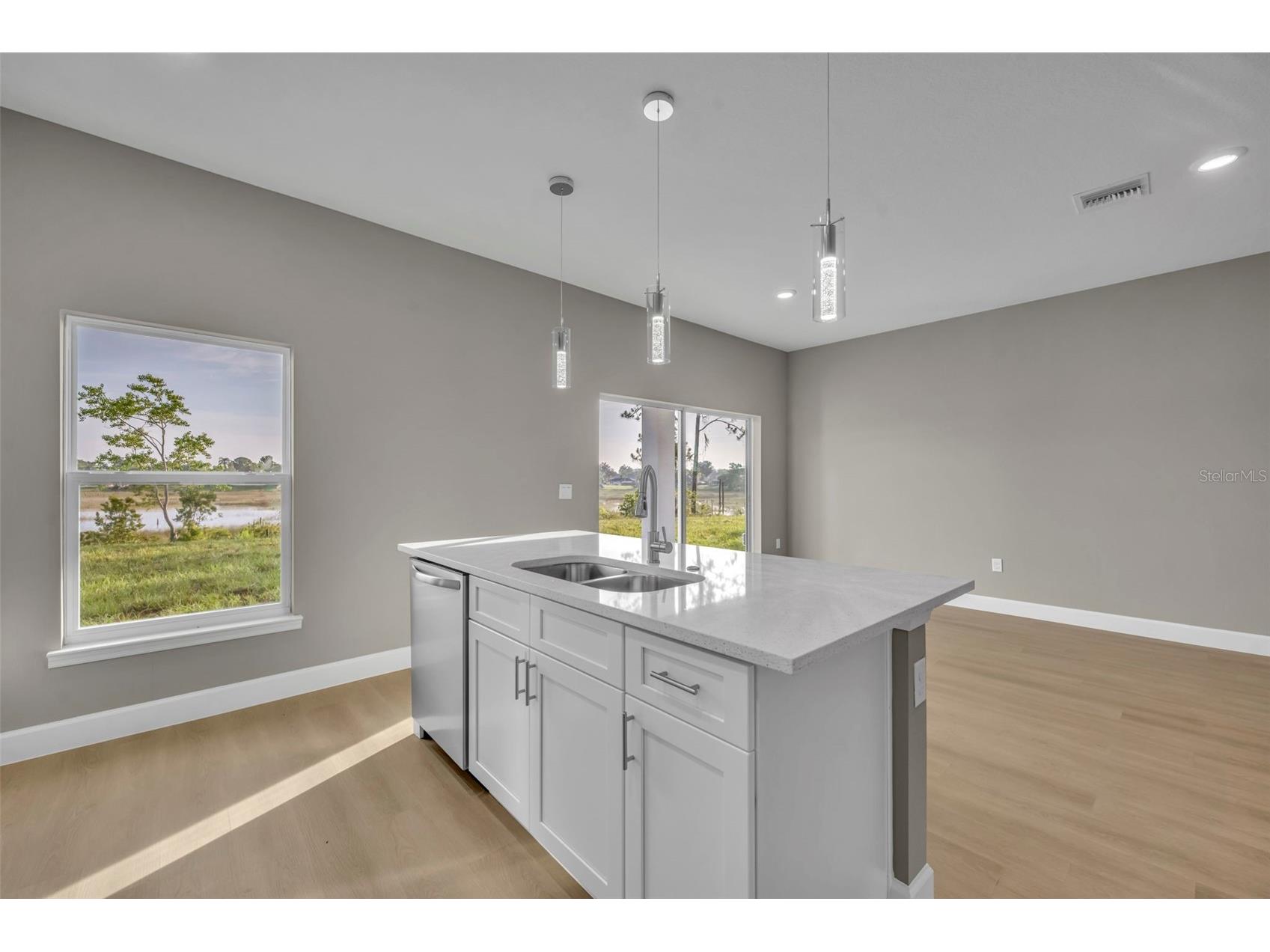 814 Price Court Deltona FL 32738 - Louise Lake V4949429 image19