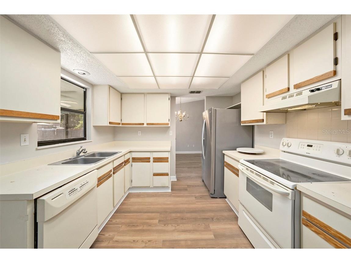 814 Satinleaf Avenue Oldsmar FL 34677 TB8452565 image12