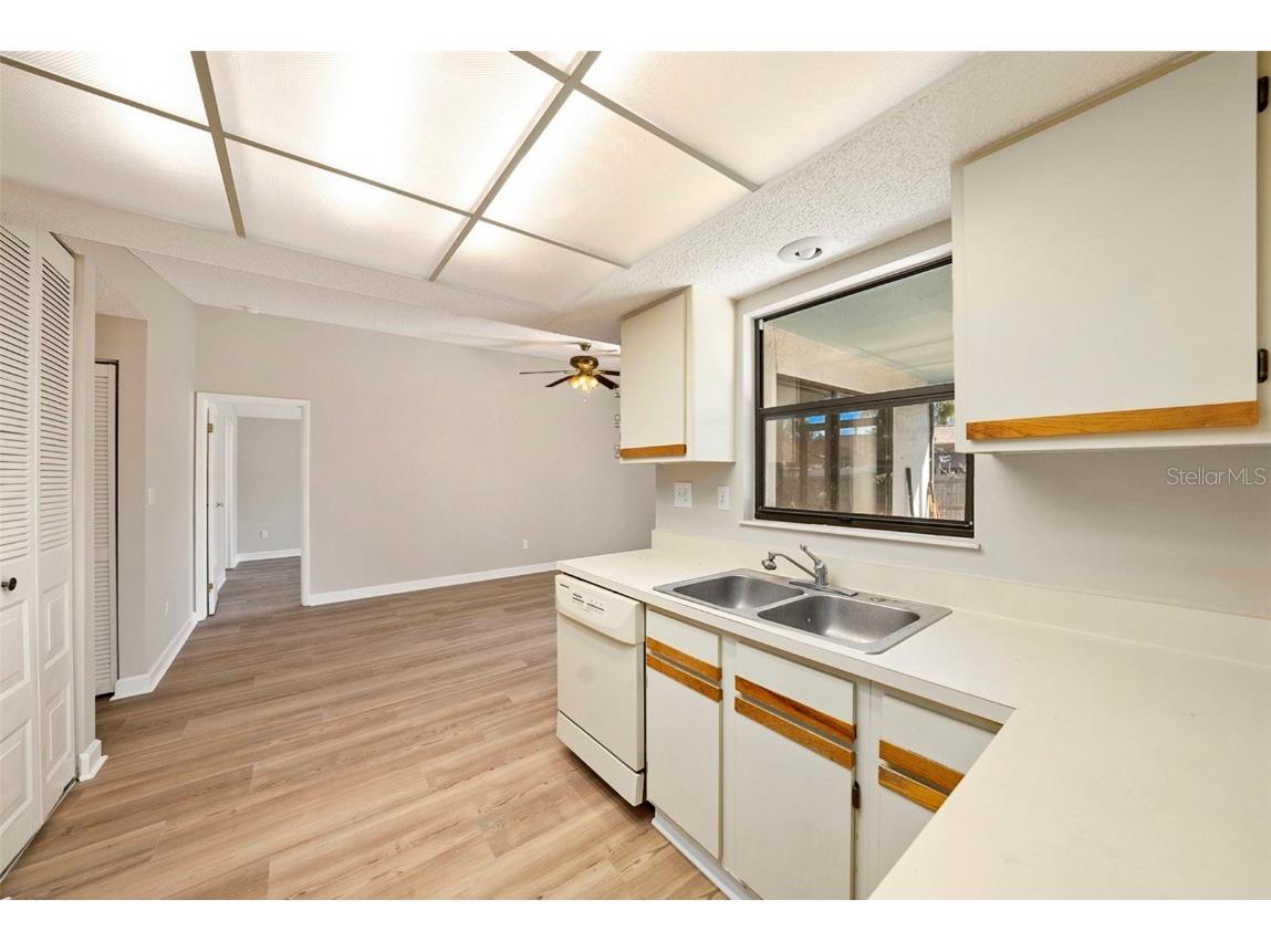 814 Satinleaf Avenue Oldsmar FL 34677 TB8452565 image13