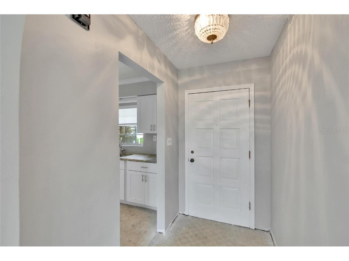 814 Seabreeze Drive Ruskin FL 33570 - TAMPA BAY/LITTLE MANATEE RIVER TB8378302 image3