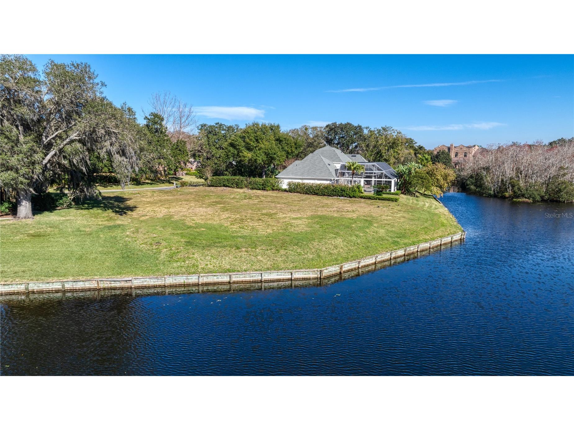 814 Taray De Avila Tampa FL 33613 TB8519068 image4