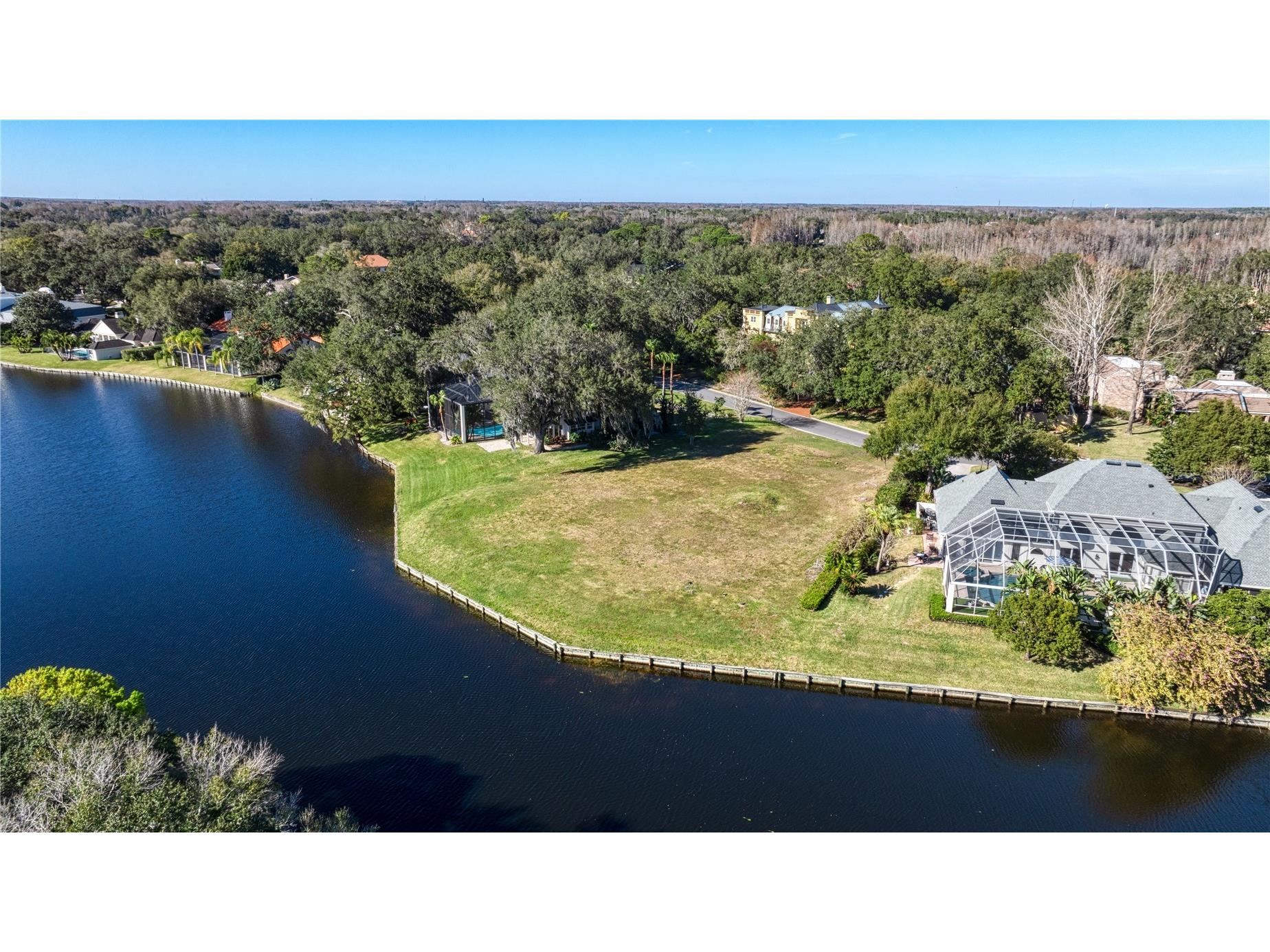 814 Taray De Avila Tampa FL 33613 TB8519068 image5