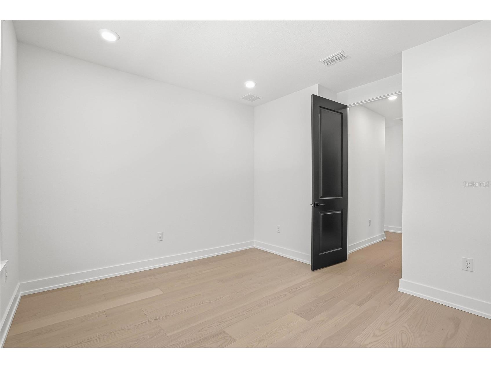 814 W Amelia Avenue Tampa FL 33602 TB8464229 image53