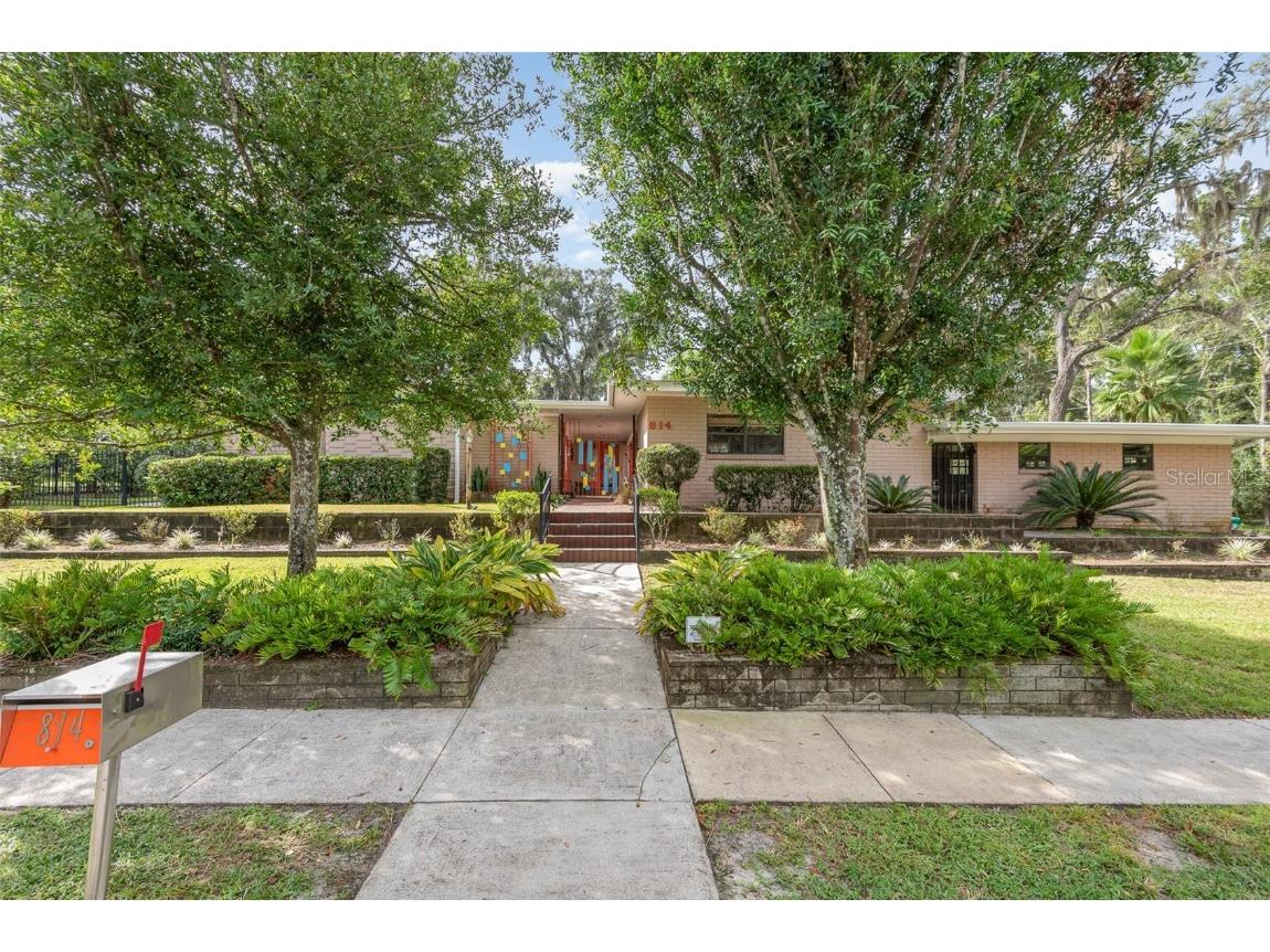 814 W Howry Avenue Deland FL 32720 O6150276 image1