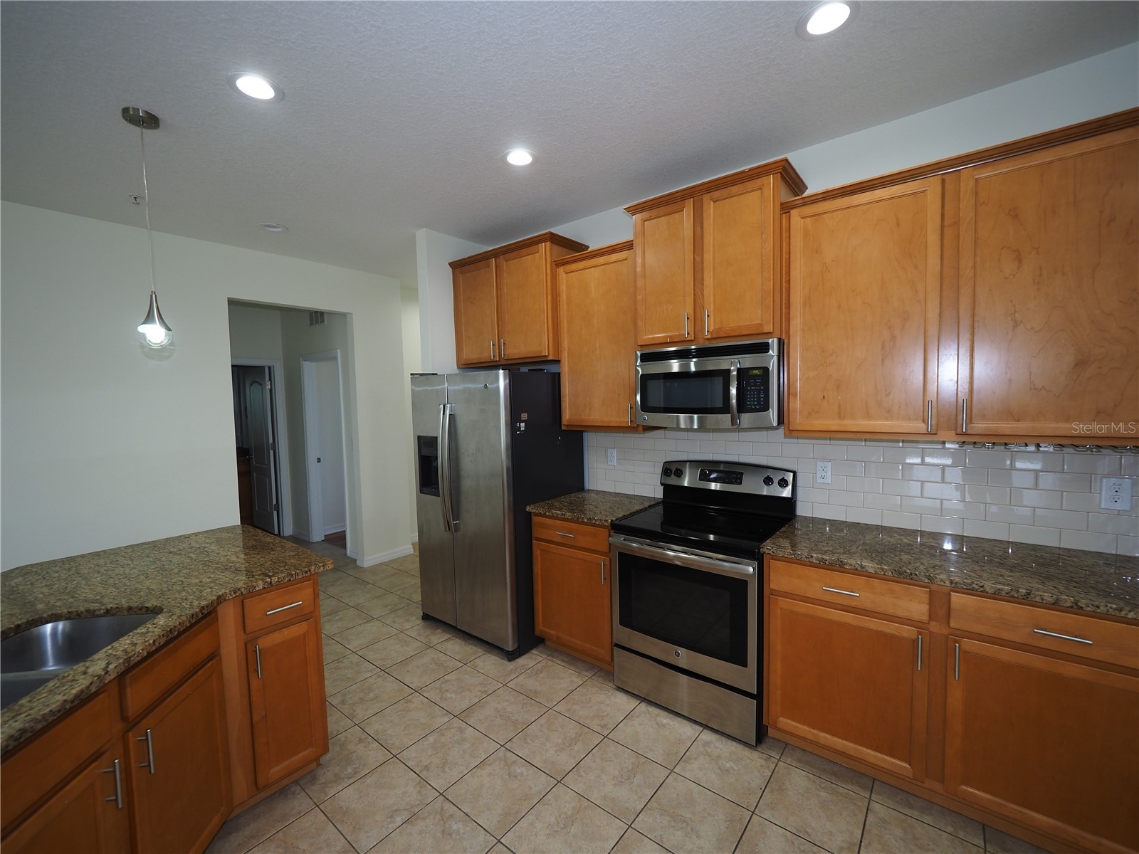 8140 Enclave Way #101 Sarasota FL 34243 A4688896 image9
