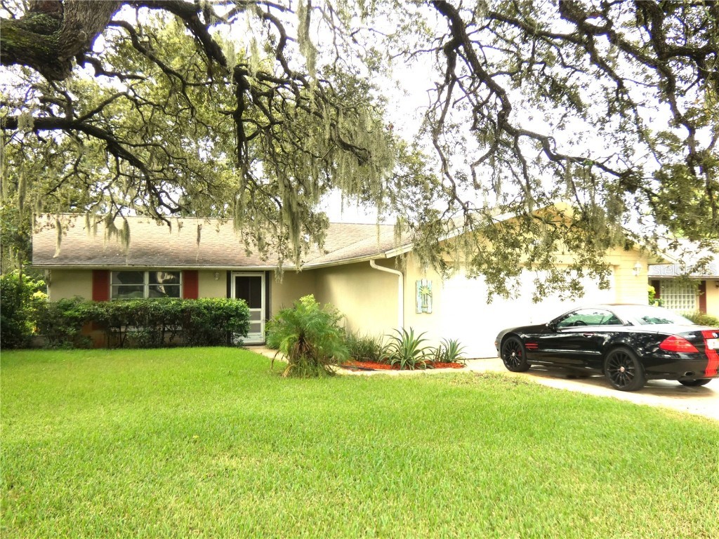 8140 San Felipe Court Port Richey FL 34668 W7878436 image1