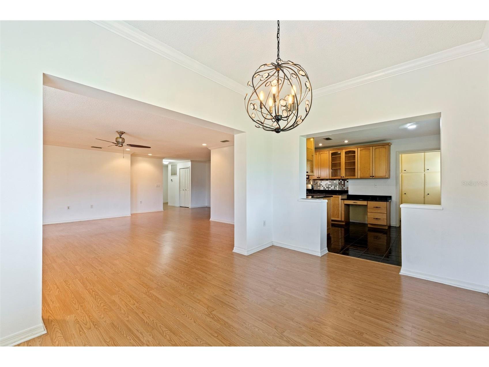 8140 Terrace Garden Drive #103 Saint Petersburg FL 33709 TB8524784 image19