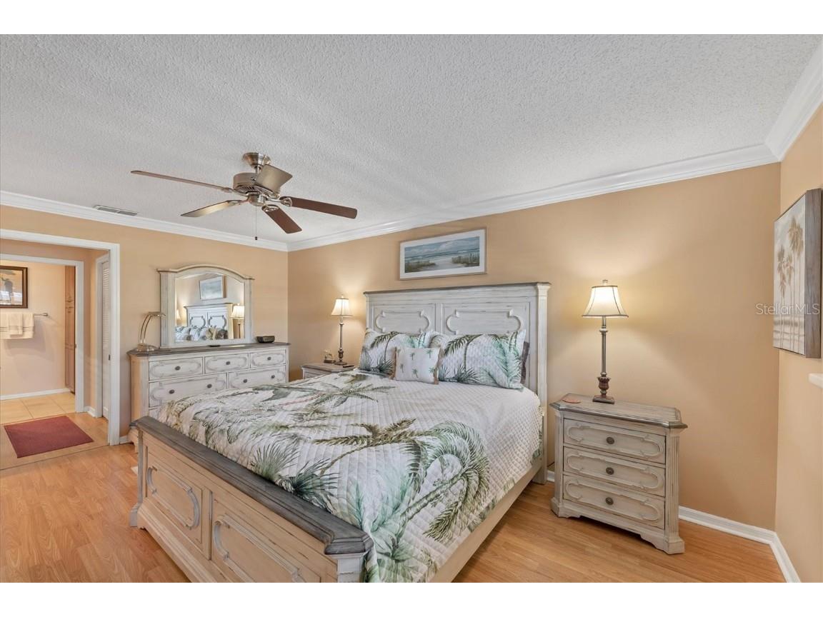 8140 Terrace Garden Drive N #103 Saint Petersburg FL 33709 A4666913 image20