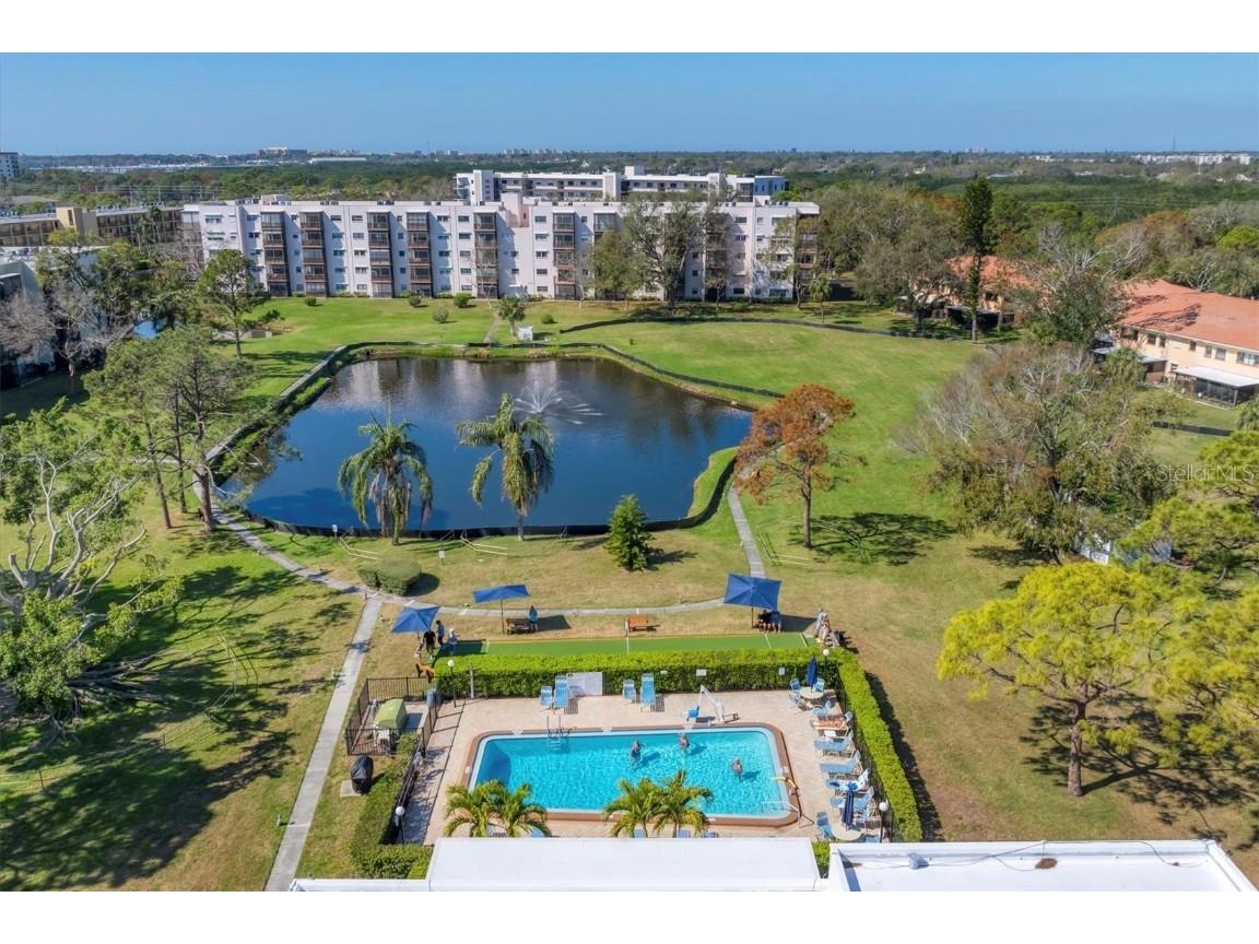 8140 Terrace Garden Drive N #103 Saint Petersburg FL 33709 A4666913 image33