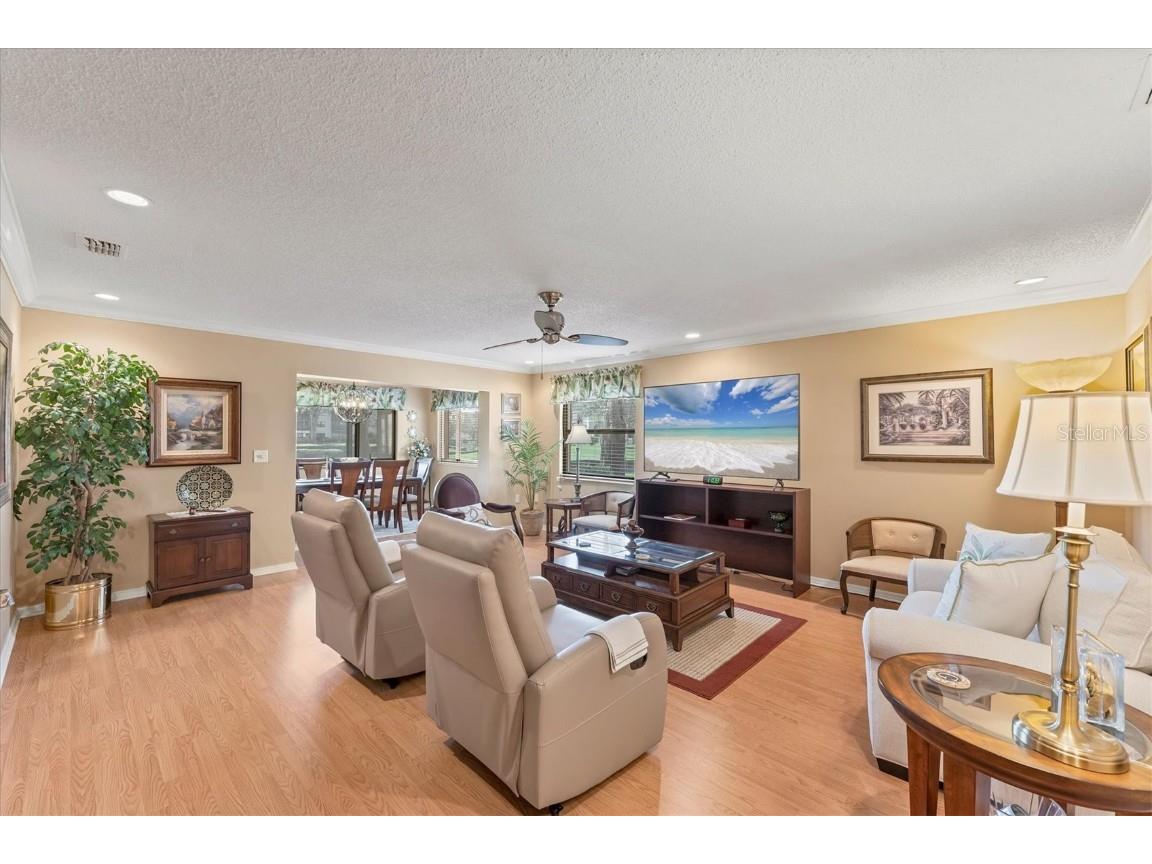 8140 Terrace Garden Drive N #103 Saint Petersburg FL 33709 A4666913 image7