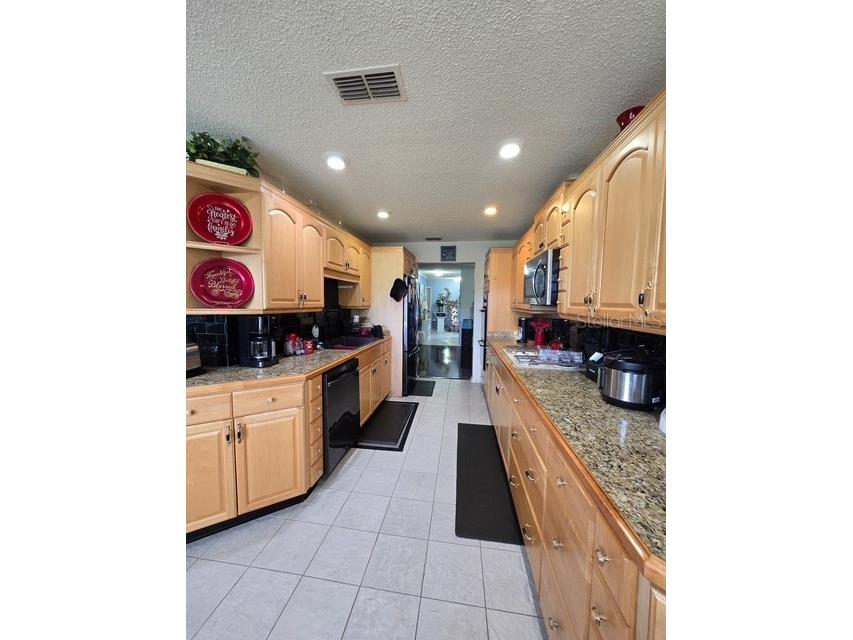 8140 Terrace Garden Drive N #204 Saint Petersburg FL 33709 TB8479561 image8