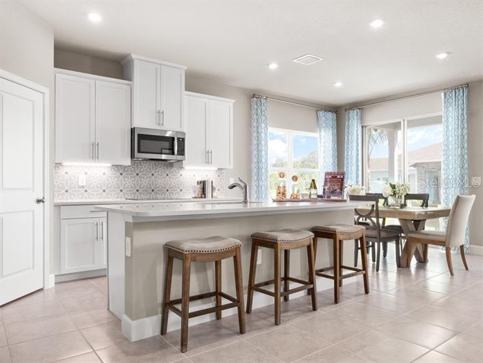 8141 Greenway Avenue Wesley Chapel FL 33544 J964895 image1