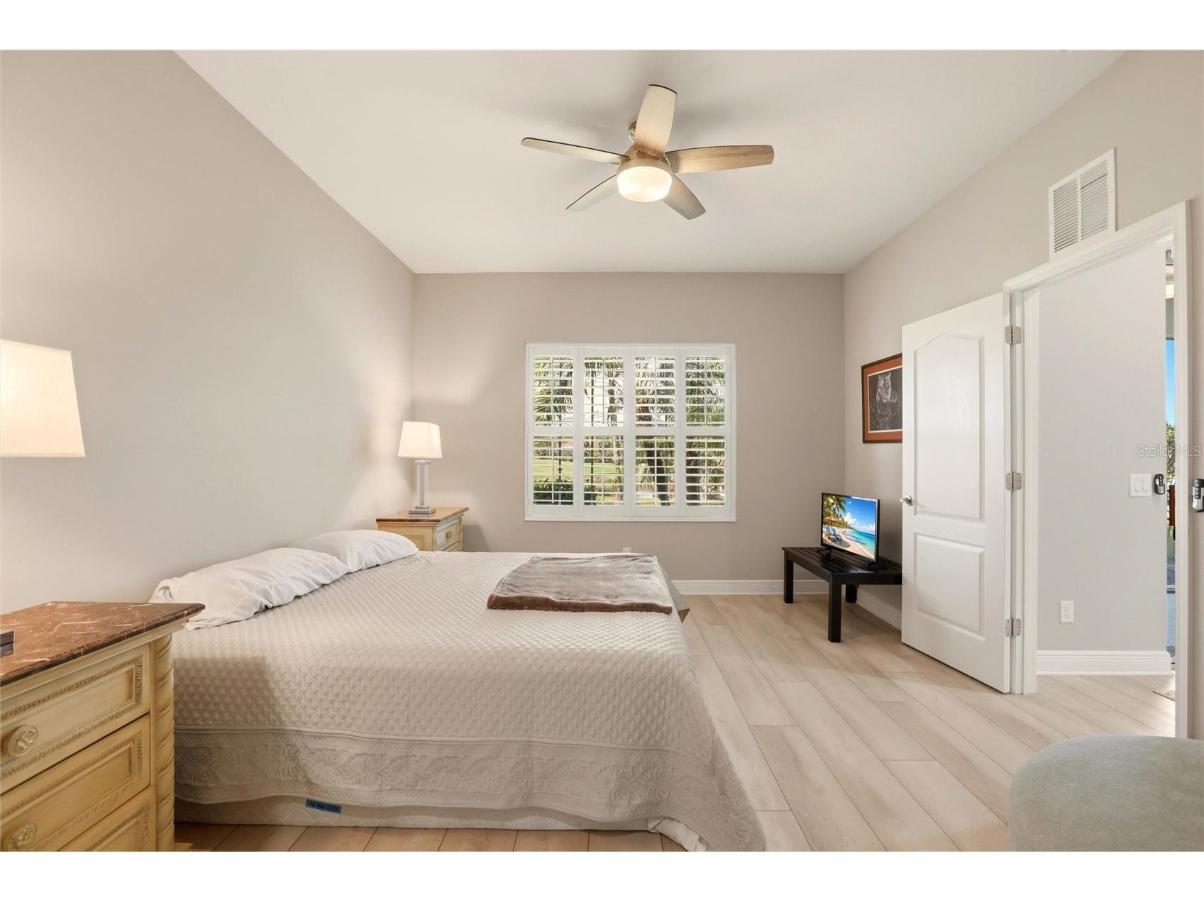 8142 Miramar Way Lakewood Ranch FL 34202 A4685931 image15