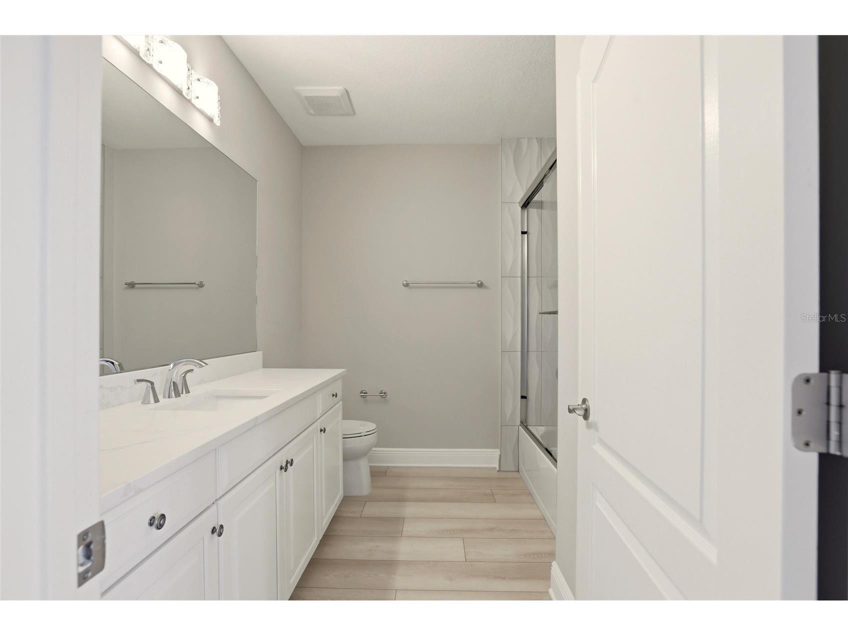 8142 Miramar Way Lakewood Ranch FL 34202 A4685931 image24