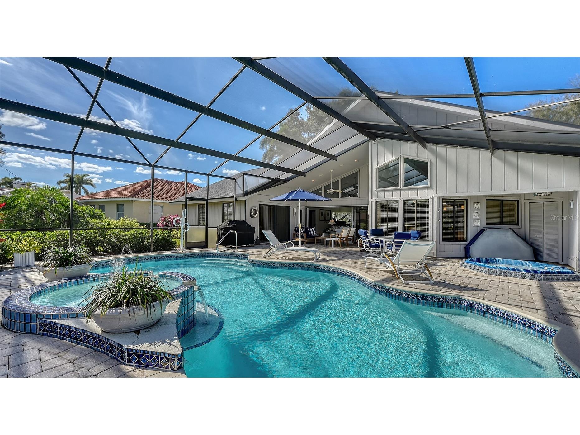 8142 Misty Oaks Boulevard Sarasota FL 34243 A4679693 image30