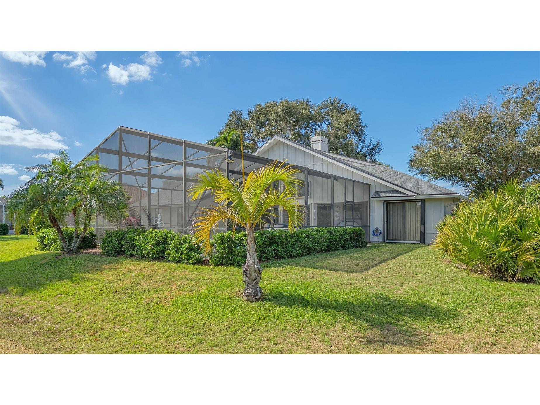 8142 Misty Oaks Boulevard Sarasota FL 34243 A4679693 image33