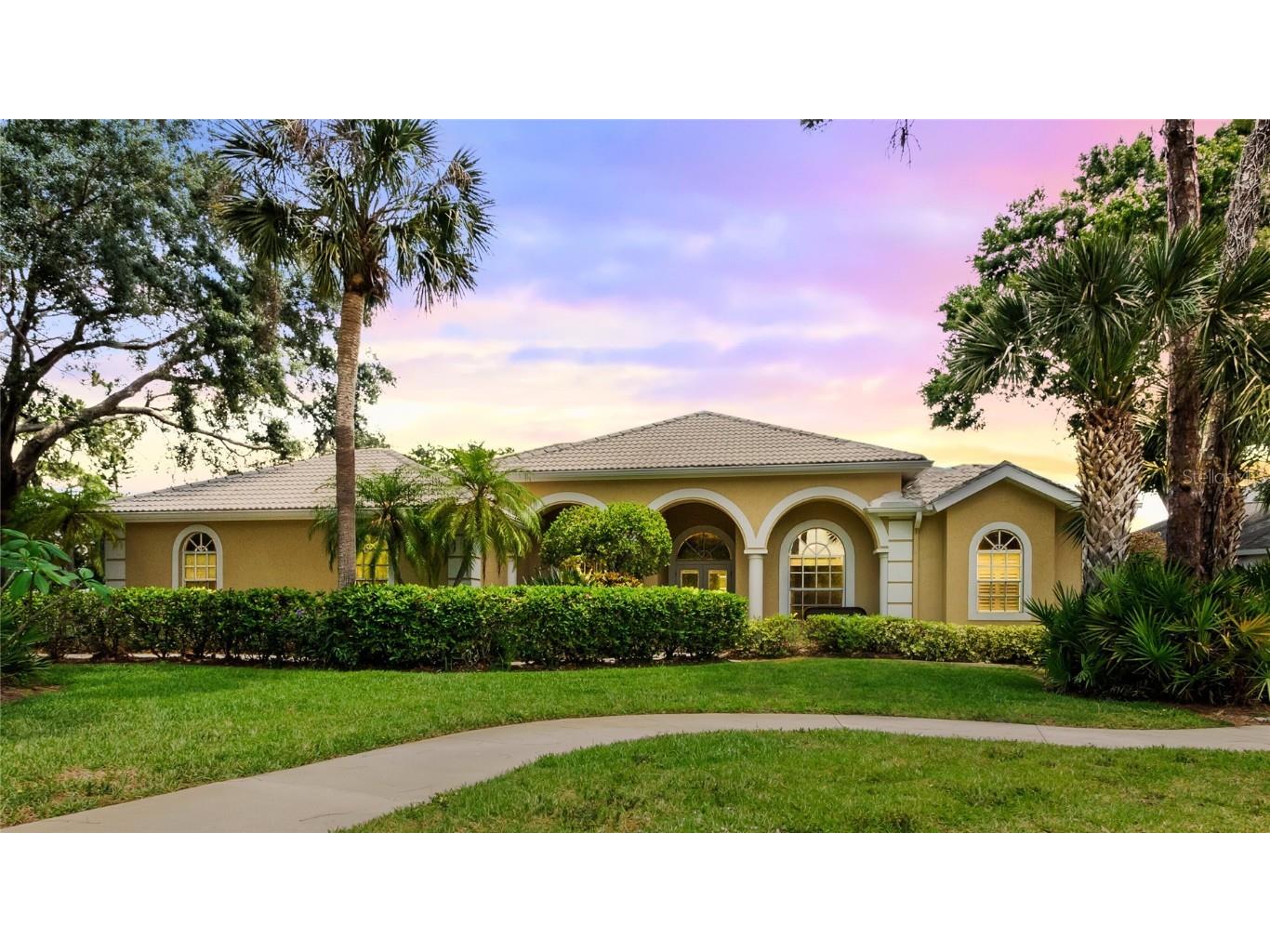 8142 Shadow Pine Way Sarasota FL 34238 A4569474 image1