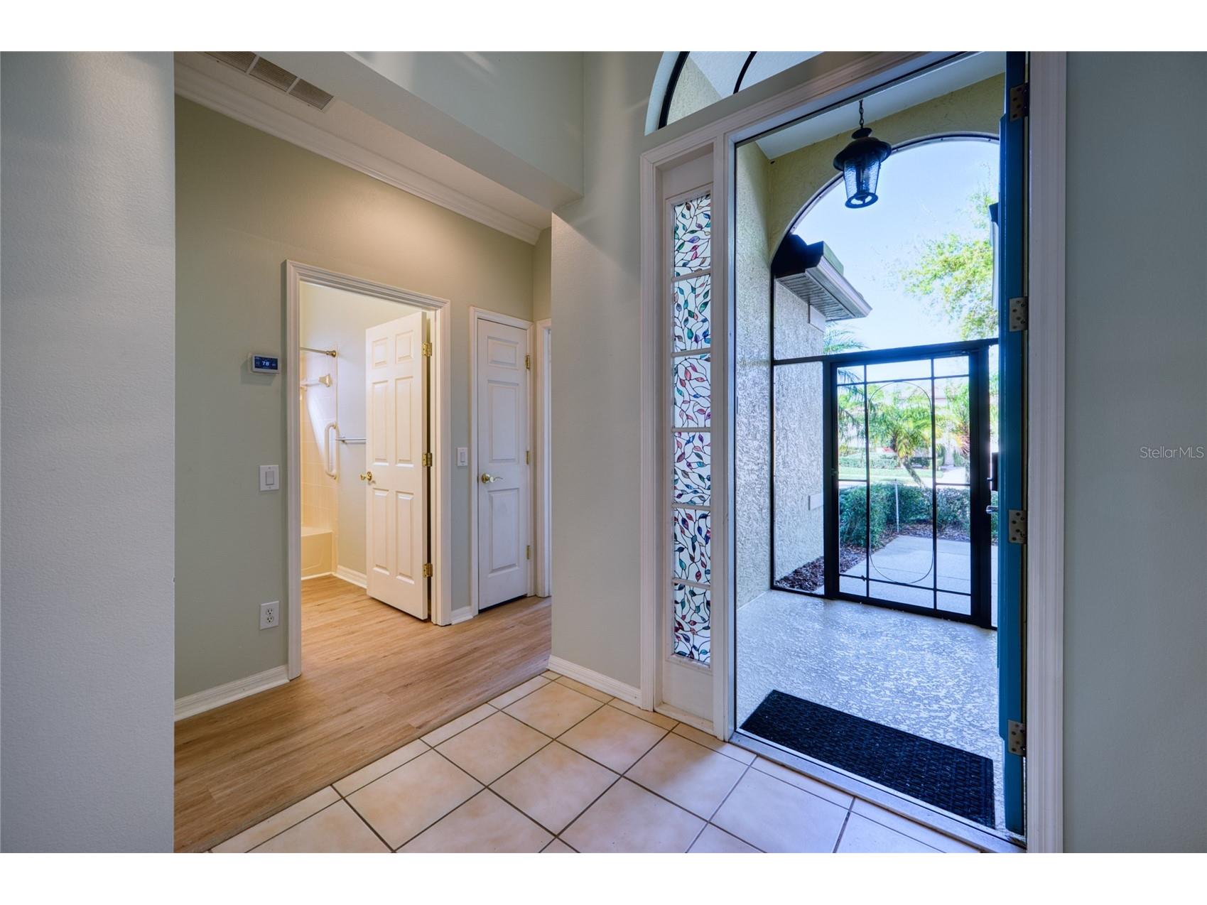 8142 Stirling Falls Circle Sarasota FL 34243 A4685641 image13