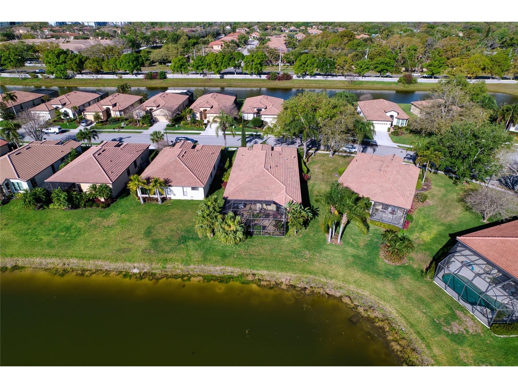 8142 Stirling Falls Circle Sarasota FL 34243 A4685641 image27