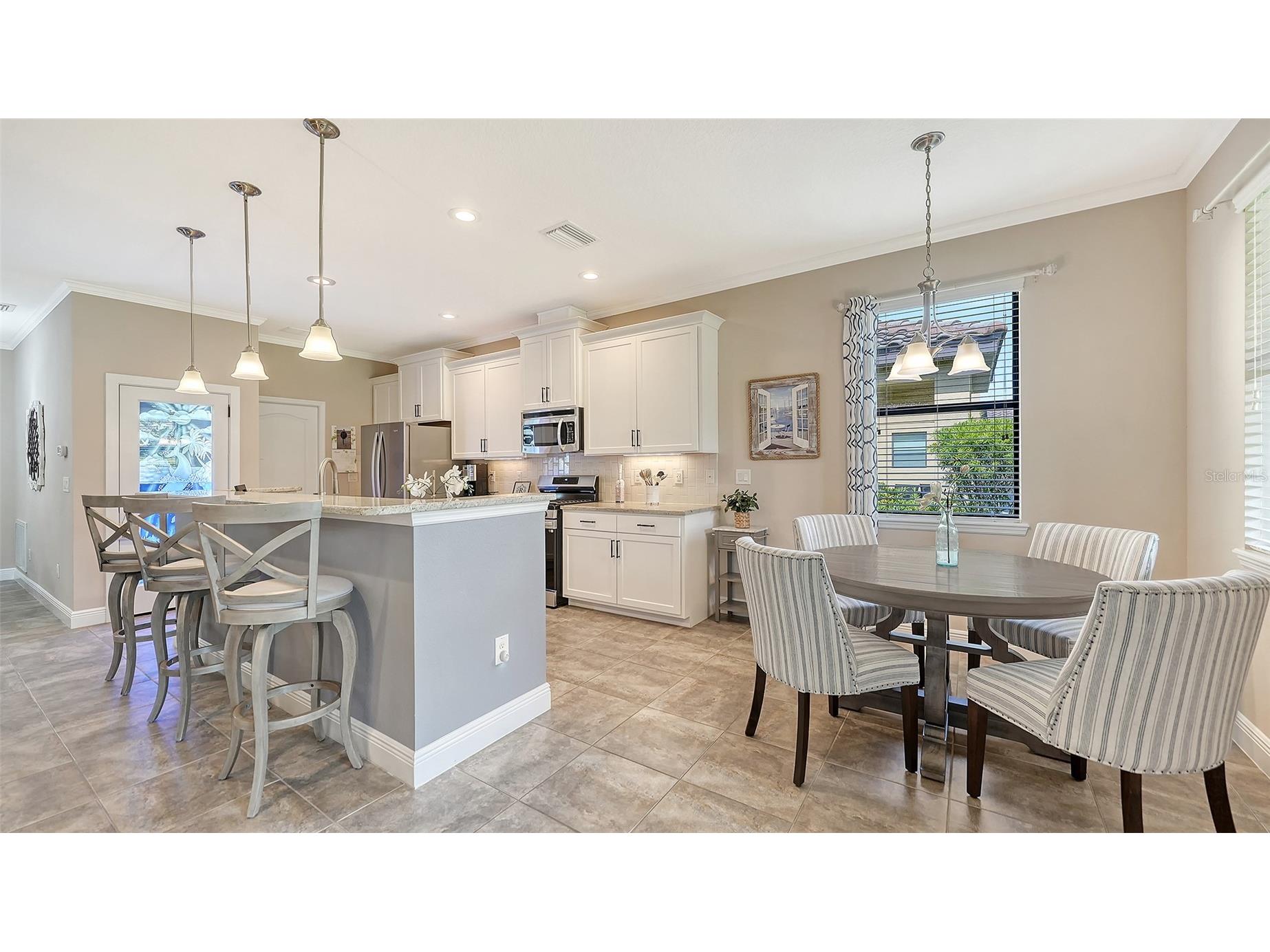 8143 36th Street E Sarasota FL 34243 A4685741 image18
