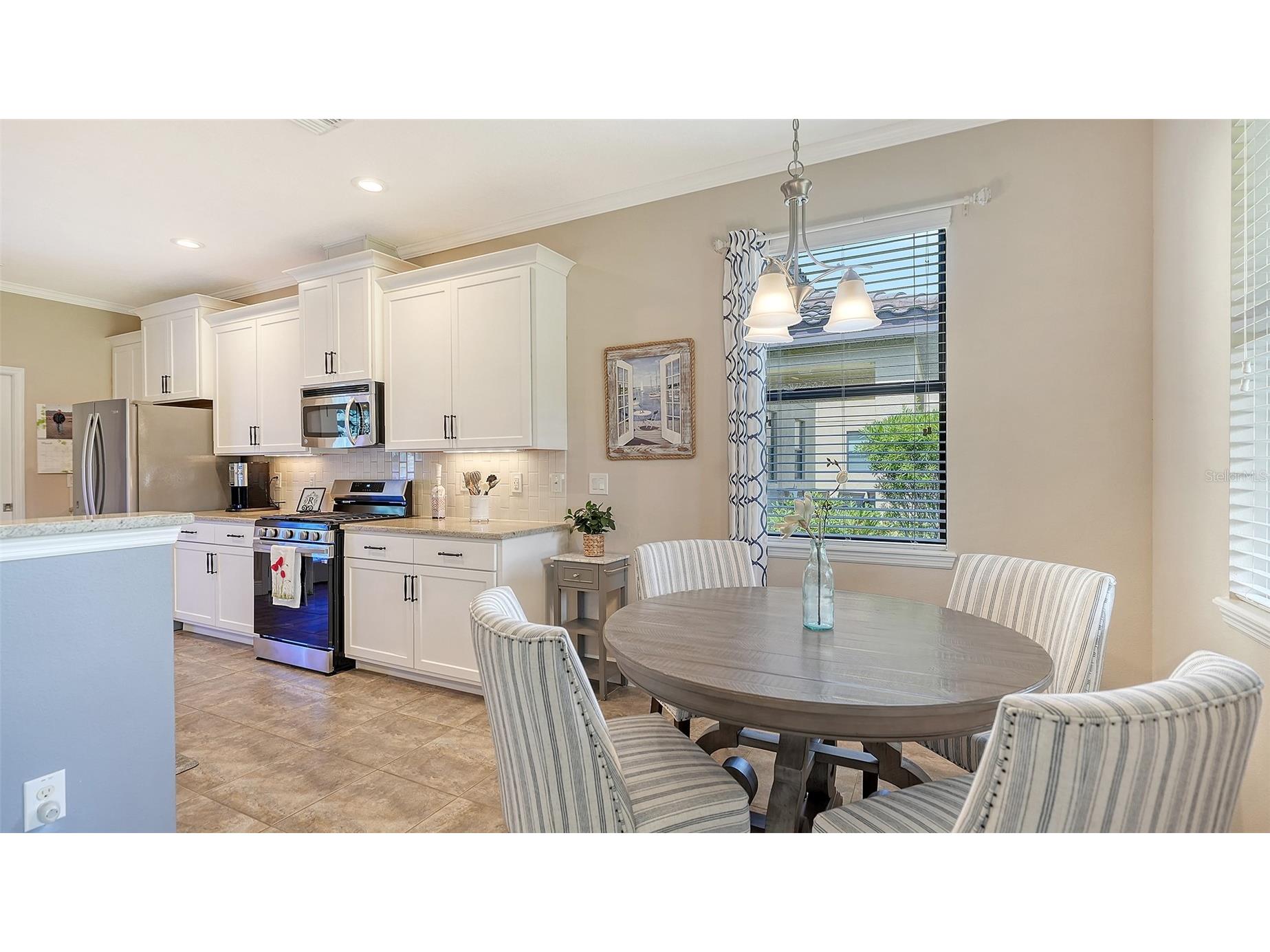 8143 36th Street E Sarasota FL 34243 A4685741 image21
