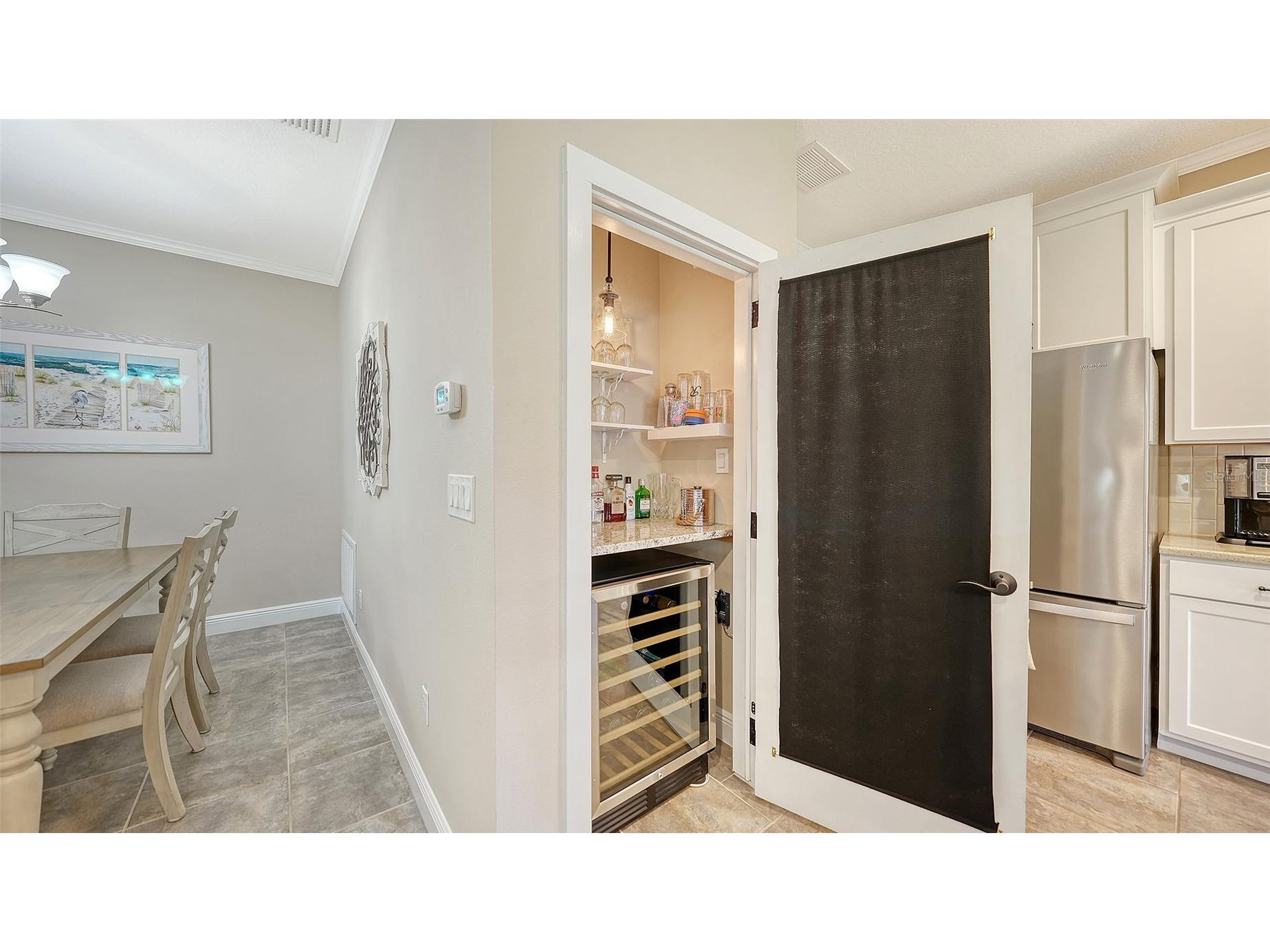8143 36th Street E Sarasota FL 34243 A4685741 image24