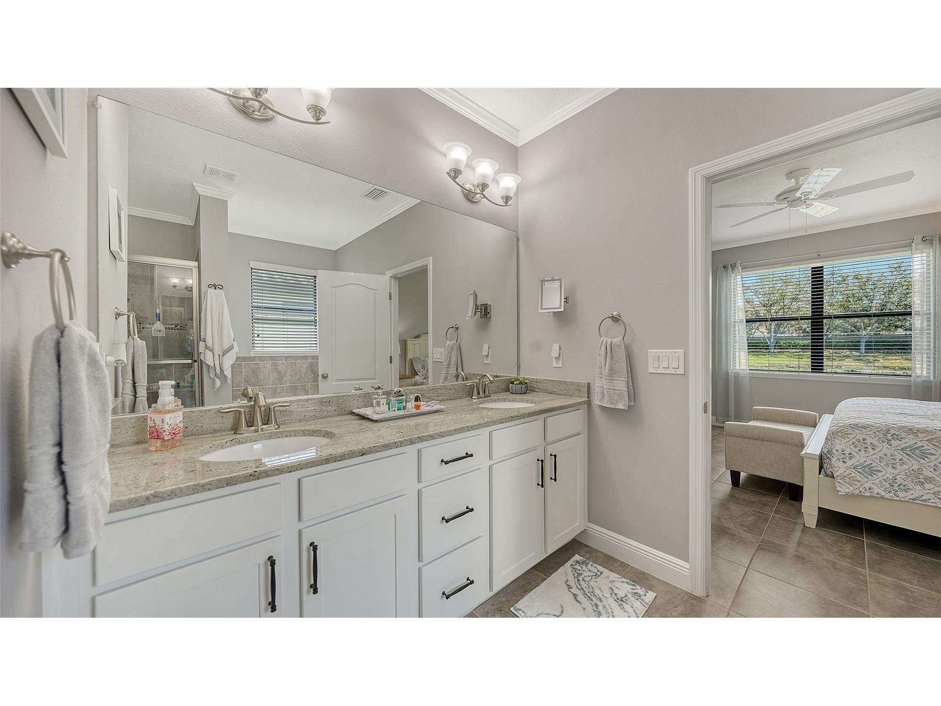 8143 36th Street E Sarasota FL 34243 A4685741 image40