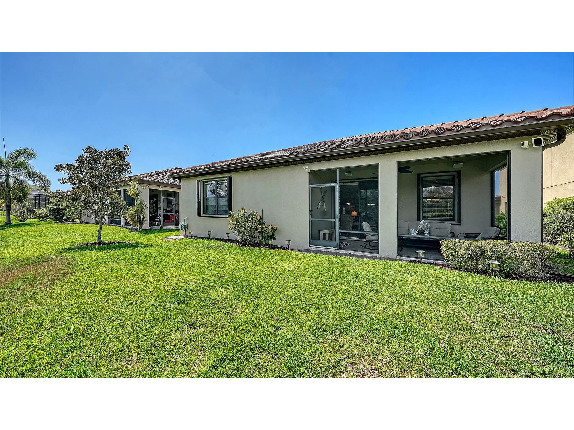 8143 36th Street E Sarasota FL 34243 A4685741 image59