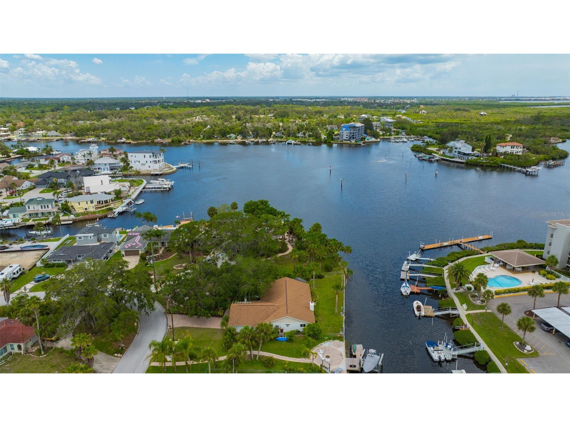 8143 Channel Drive Port Richey FL 34668 W7885366 image3