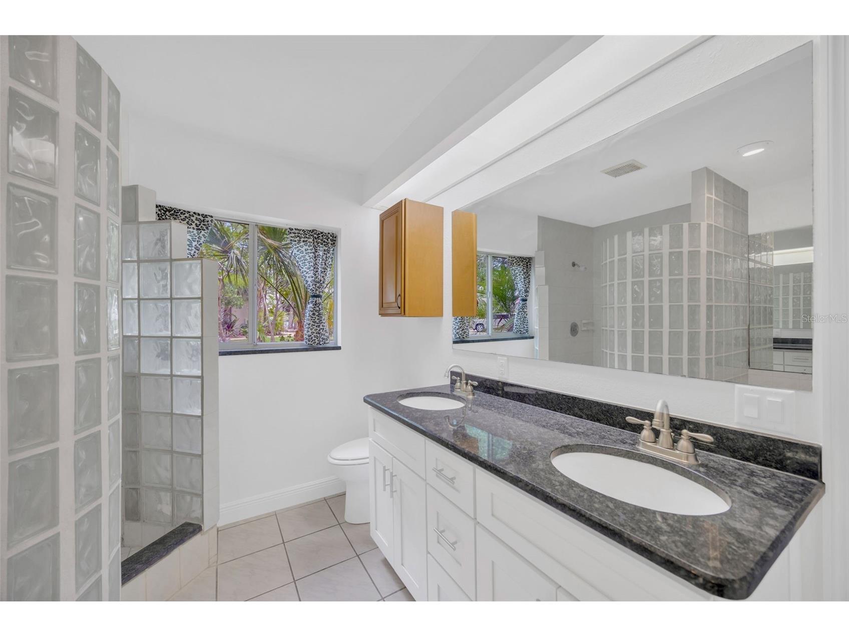 8143 Channel Drive Port Richey FL 34668 W7885366 image42