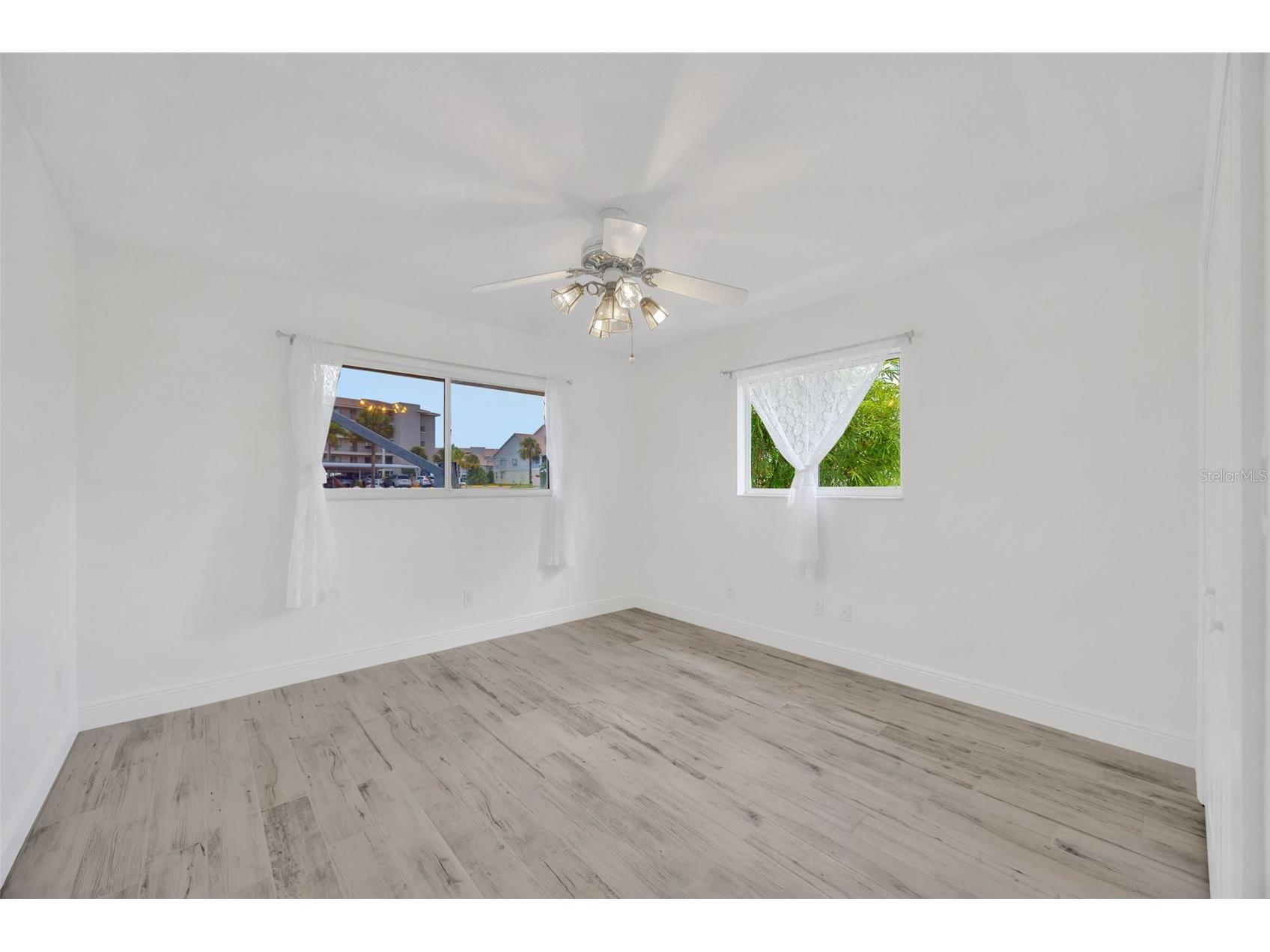 8143 Channel Drive Port Richey FL 34668 W7885366 image52