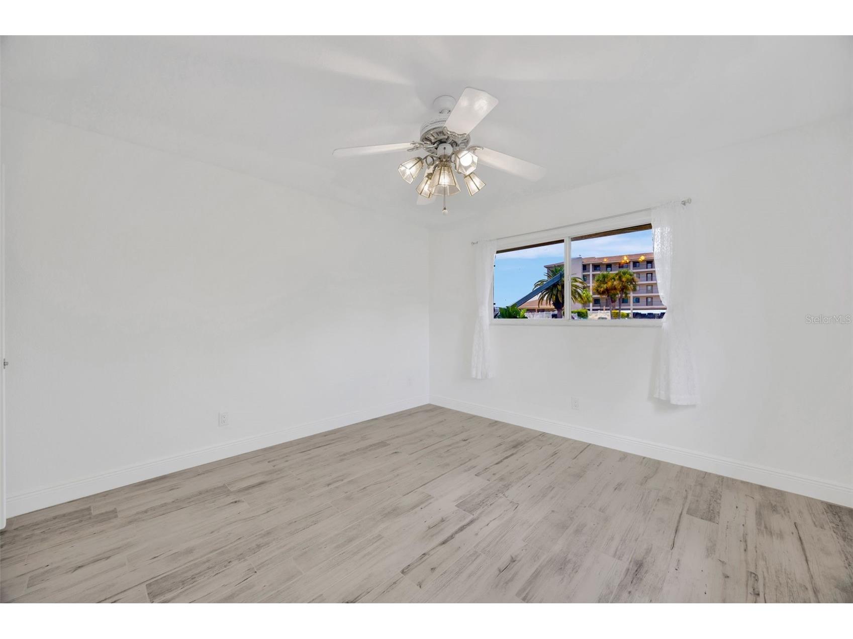 8143 Channel Drive Port Richey FL 34668 W7885366 image55