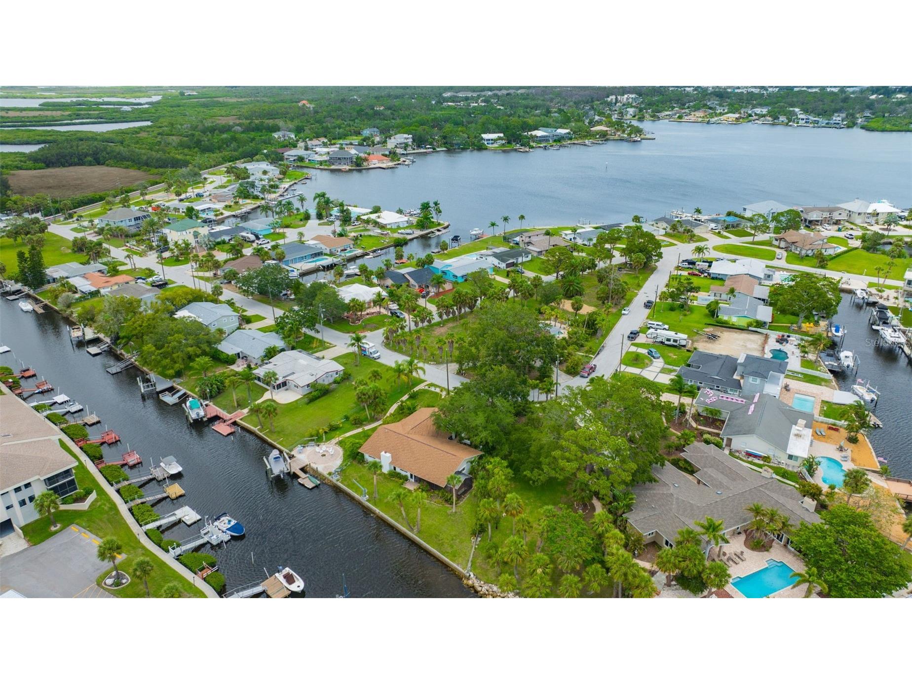 8143 Channel Drive Port Richey FL 34668 W7885366 image6